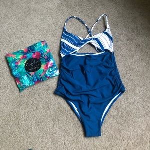 Cupshe - Sparkle in the Sun Print One Piece